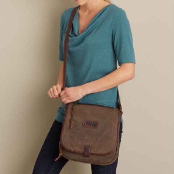 DULUTH Oil Cloth Canvas Sling Bag Messenger Crossbody - Picture 1 of 15